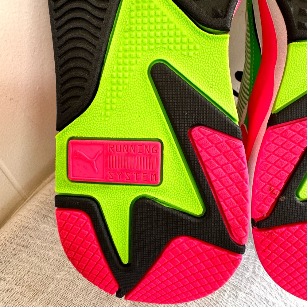 PUMA MTV x RS-X Tracks Bold 80s style 370408-01 8 EUC Neon Pink Green Pumas - Picture 14 of 14